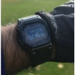  Casio GMW-B5000G-1ER -  3