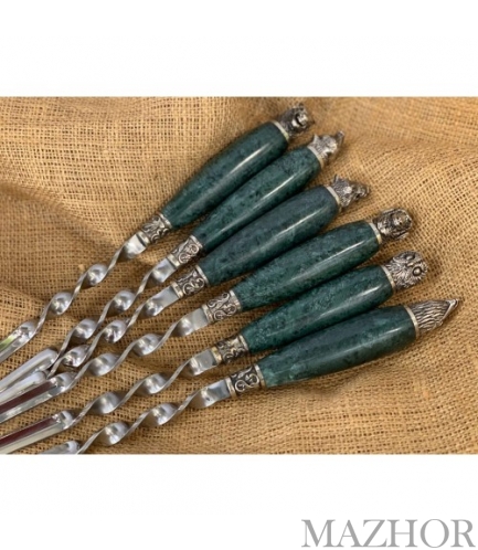 ����� �������� 